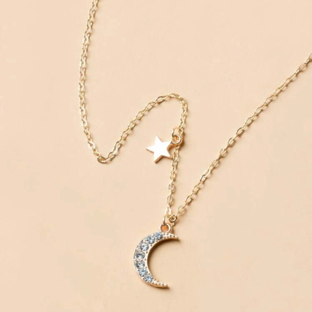 NWT Moon and Star Necklace
